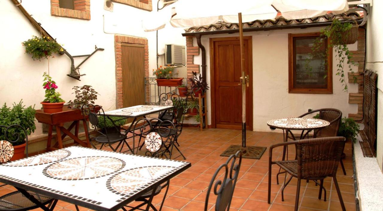 Casa Rural "La Bardena Blanca I " Арґедас Екстер'єр фото