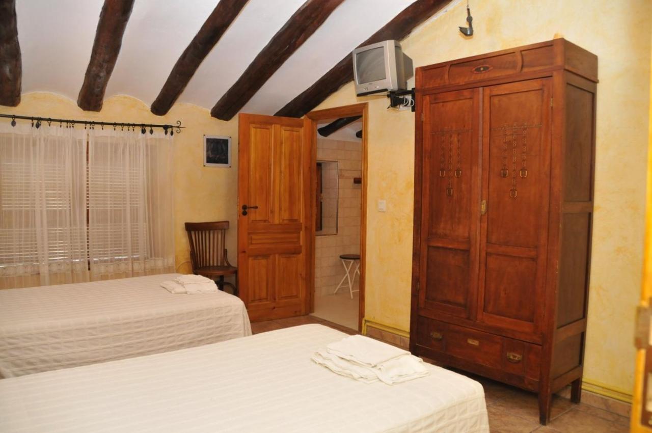 Casa Rural "La Bardena Blanca I " Арґедас Екстер'єр фото